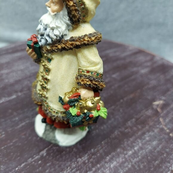 The International Santa Claus Collection St. Mikulase Slovakia Figurine - Picture 5 of 8